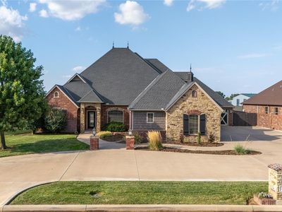 2111 Saber Ln, Weatherford, OK, 73096