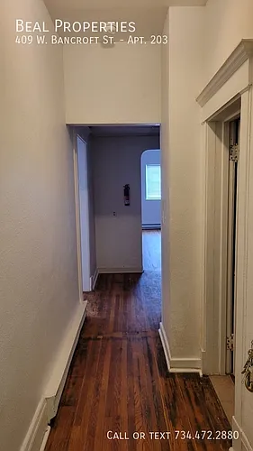 409 W Bancroft St Photo 1