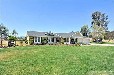 4th image of 1697 Royal Vista Dr