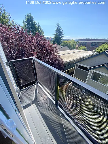 1439 NW 60th St #302BALLARD Photo 1