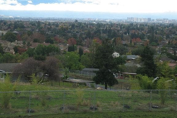 2nd image of 1655 Canyon View Dr