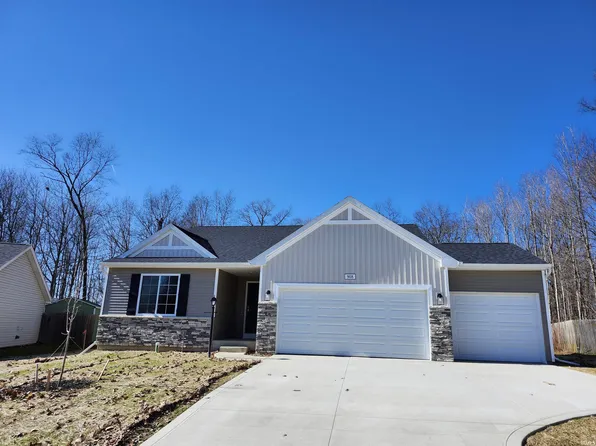 908 Nicholas Trl, Fremont, IN 46737
