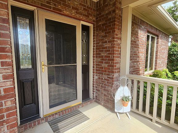 4th image of 5374 Oakbrook Pl