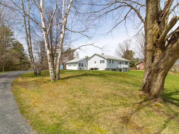 169 Scottsdale Road, Newport City, VT 05855