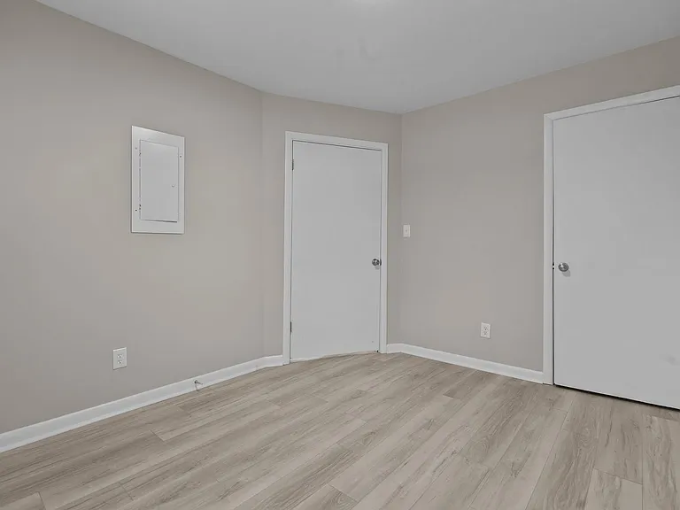 Shenandoah Townhomes — Photo 16