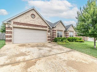 1151 Torbay Trce, Centerton, AR 72719