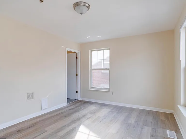 725 W Cherry Blossom Way — Photo 33