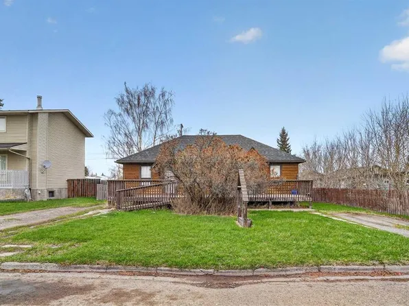 989 Elm St #987, Pincher Creek, AB T0K 1W0