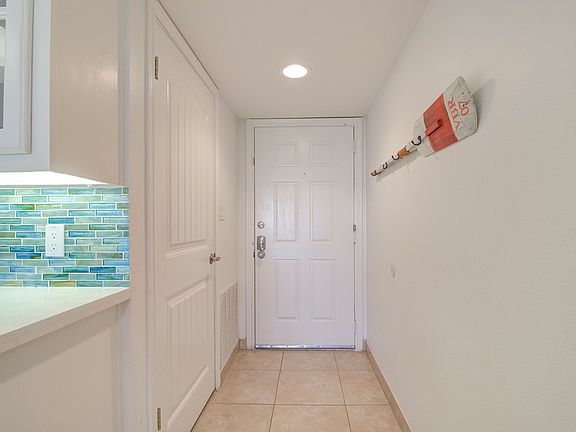 5th image of 4300 Gulf Blvd APT 102