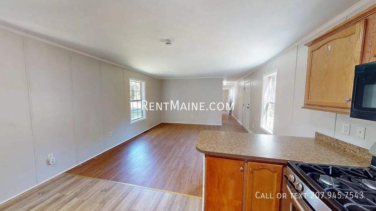 3 bed, 1064 sqft, $1,250 — Photo 3
