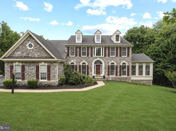 7600 Great Dover St, Gainesville, VA 20155