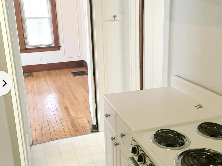 310 Virginia Ave — Photo 6