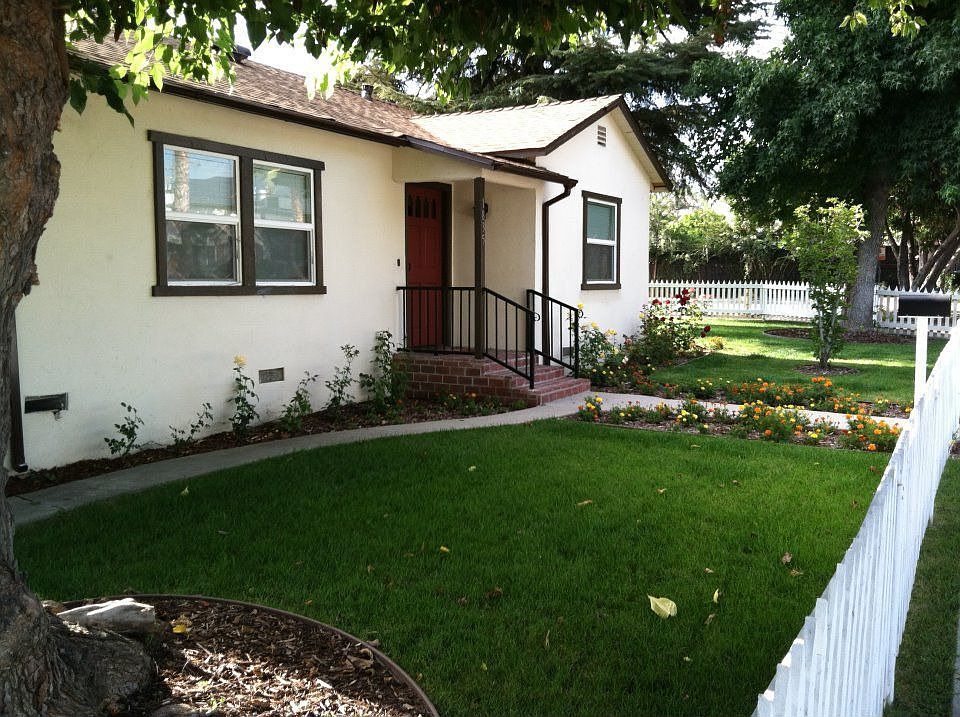 1835 S. Shamrock Ave.