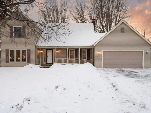 1900 Vernon Dr S, Minnetonka, MN 55305