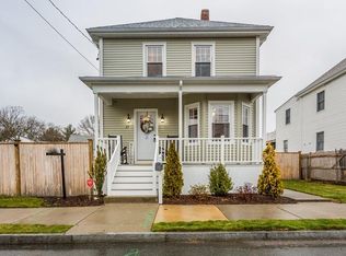 35 McCabe St, Dartmouth, MA 02748