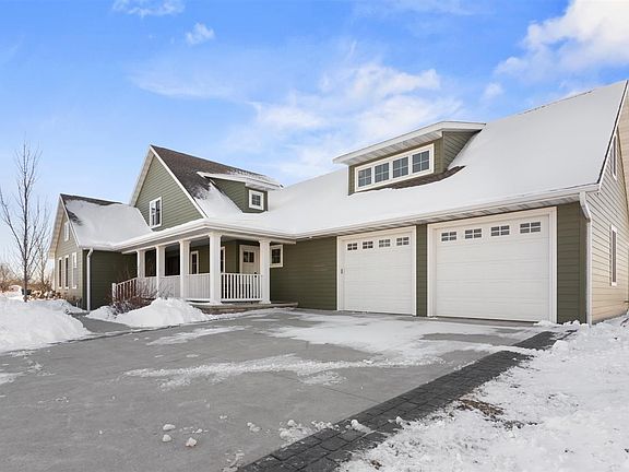 Beautiful Craftsman design