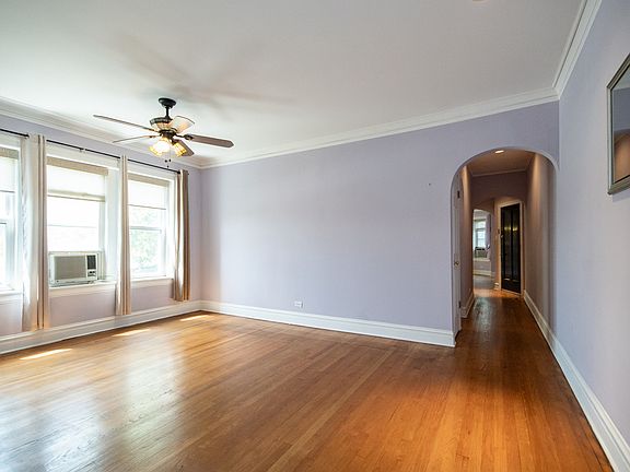 5th image of 3133 W Leland Ave #3