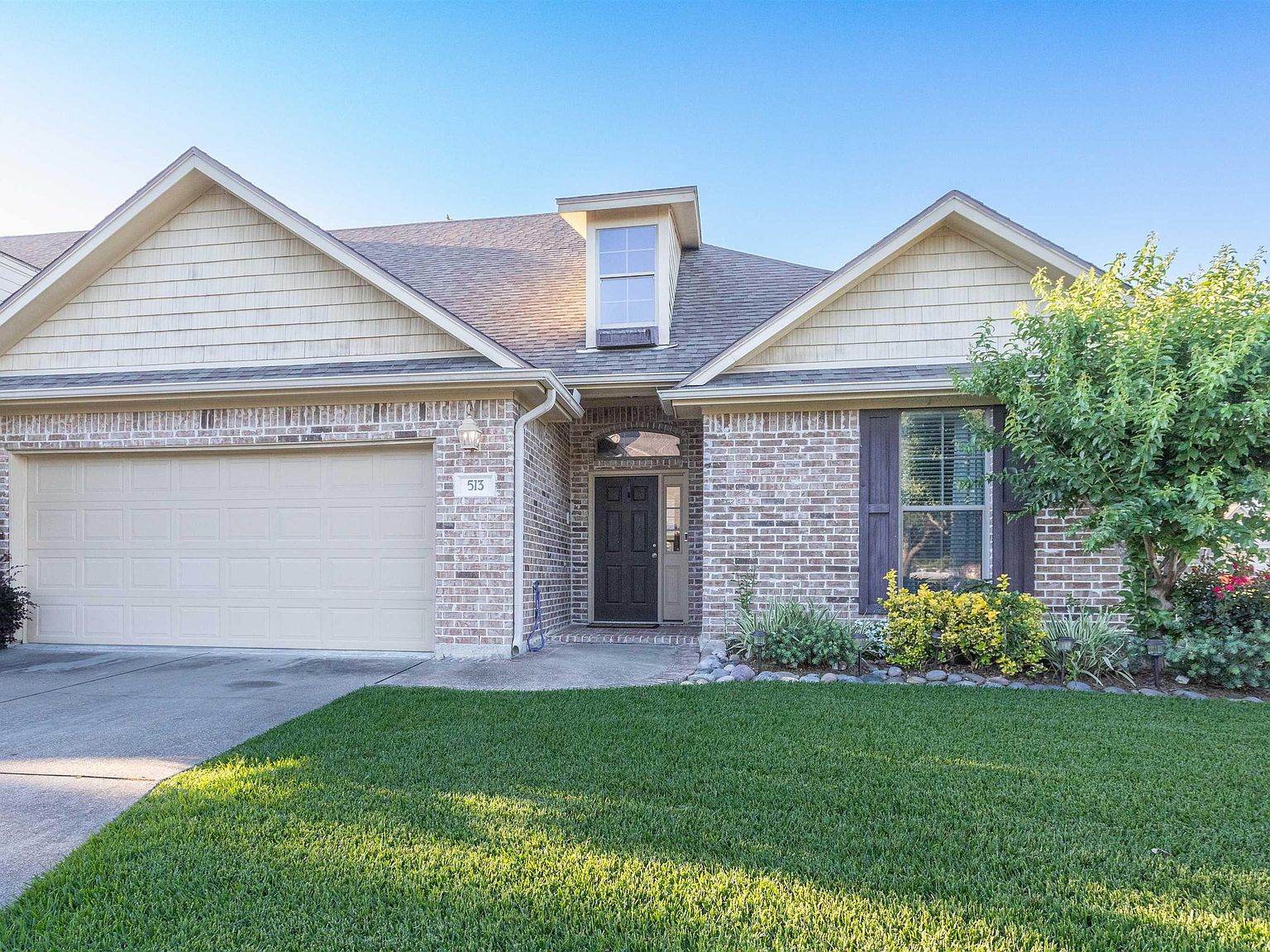 513 Harbor Oaks Dr, Beaumont, TX 77706 Zillow