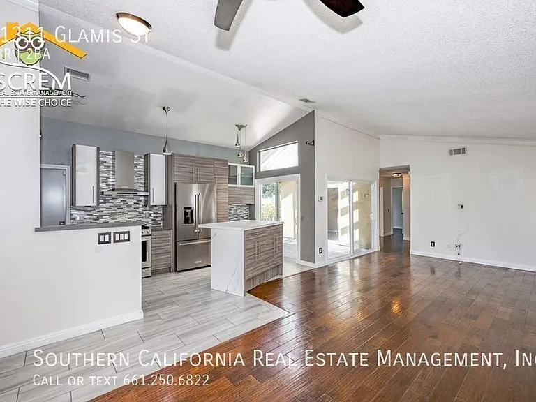 11311 Glamis St — Photo 4