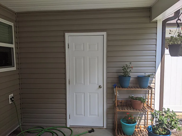 63 Cullen Ct — Photo 8