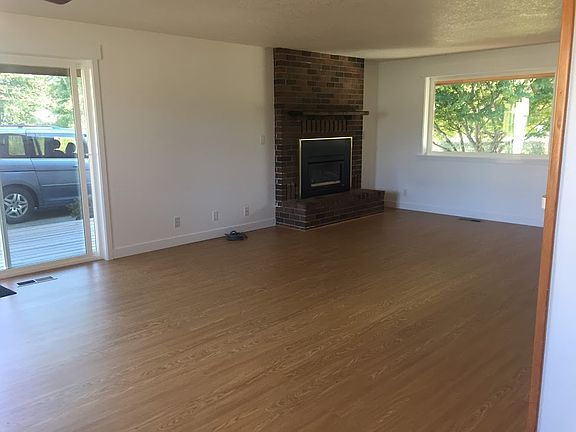 Luxury vinyl plank floor