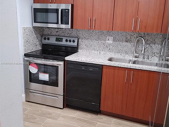 4th image of 8060 Fairview Dr APT 210