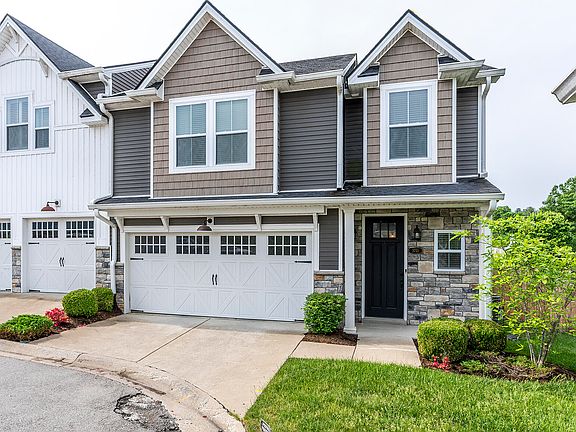 2nd image of 3751 Kings Glen Park