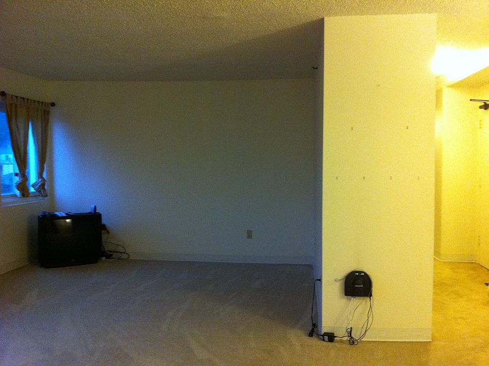 2nd image of 2415 Hemlock Ave