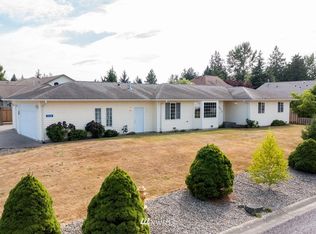 12314 Bayhill Dr, Burlington, WA 98233
