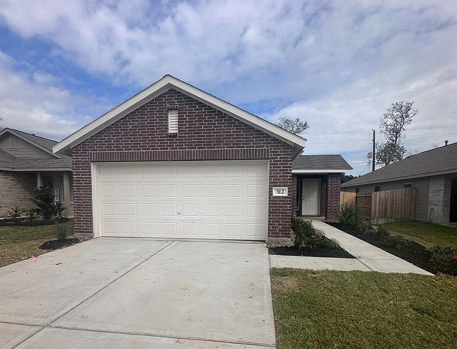 312 Riverwood Village Ln, Sealy, TX 77474 Zillow
