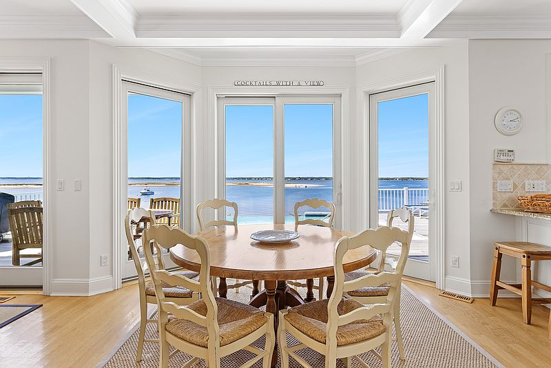 708 Dune Rd, West Hampton Dunes, NY 11978 | Out East