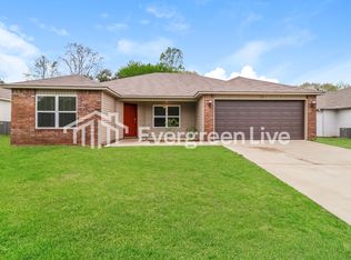 18 Harvest Ln, Conway, AR 72032
