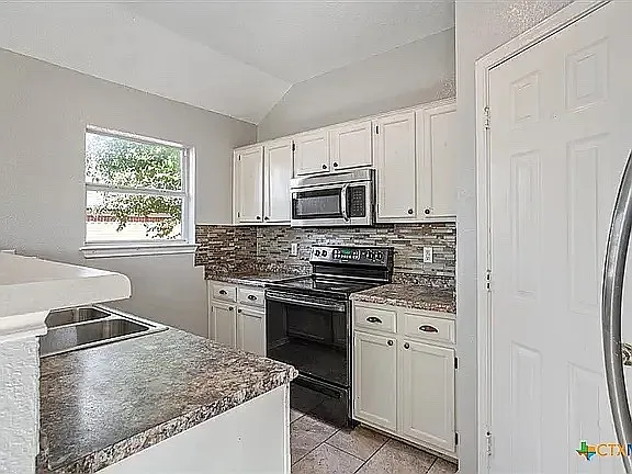 1 bed, 1571 sqft, $675 — Photo 2