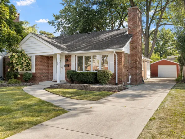 207 Dover Ave, La Grange Park, IL 60526