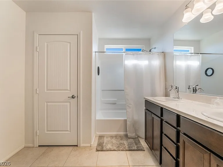 8749 Spanish Ridge Ave — Photo 22