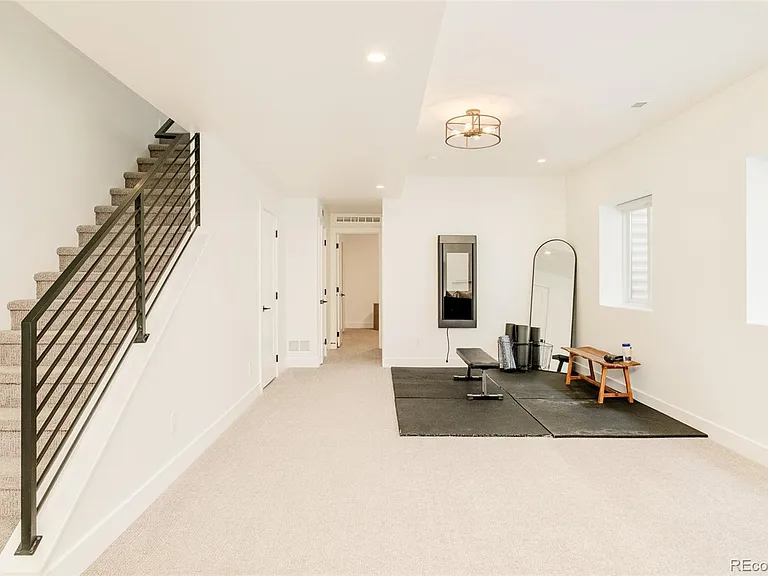 3610 Vallejo St #A — Photo 26