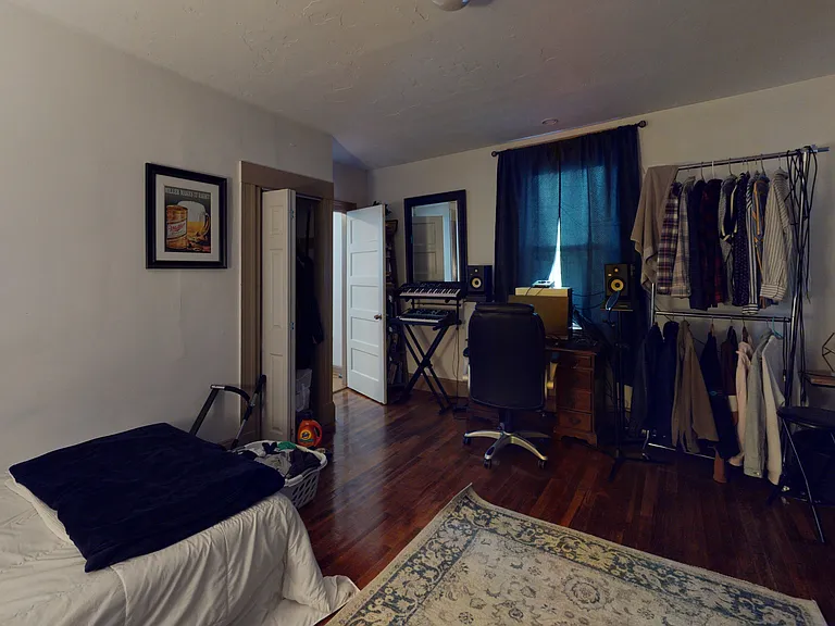 9 Winship St #4 — Photo 4
