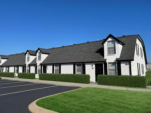 Fairway Meadows Townhomes Photo 1