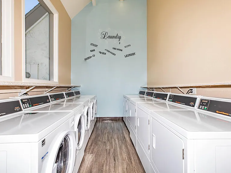 Park City Apartment Homes — Photo 17
