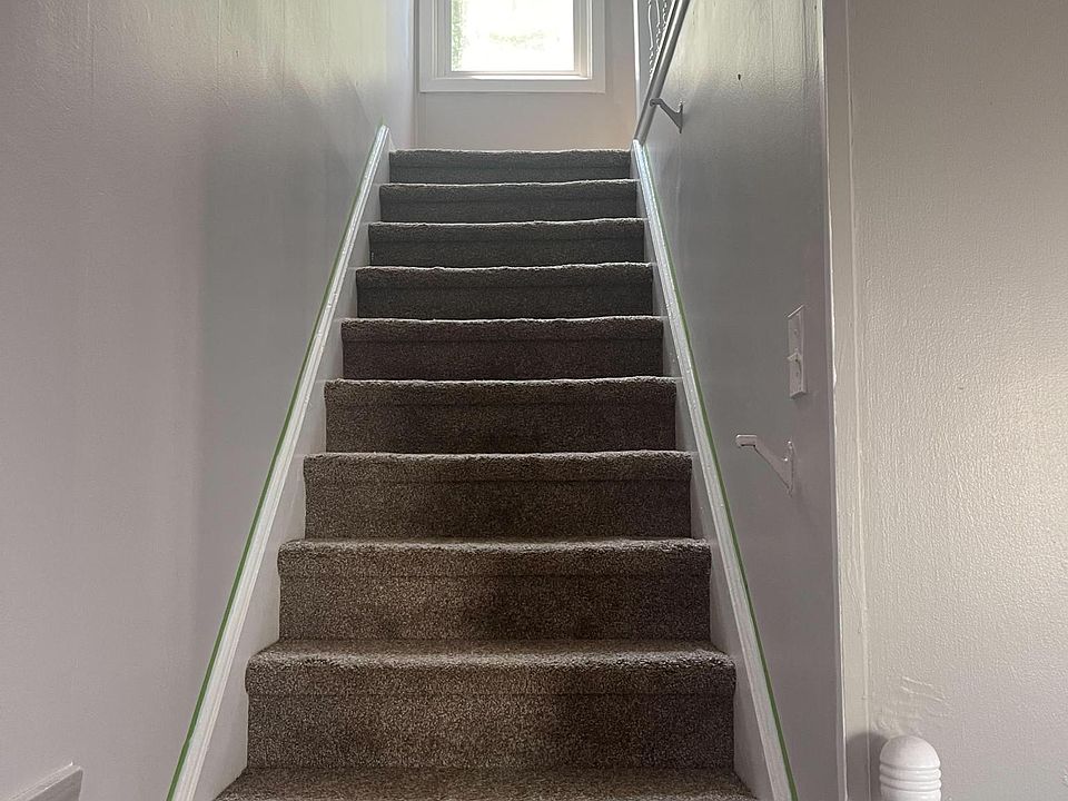 1st image of 1313 Symons St