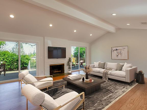 5th image of 32 Campbell Ln
