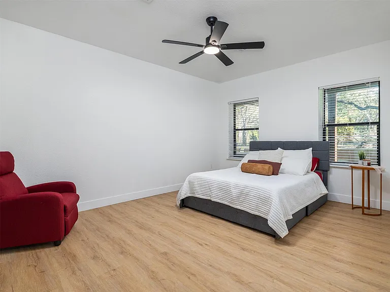 17412 W 1st St — Photo 17