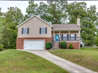 4305 Foothills Dr, Knoxville, TN 37938