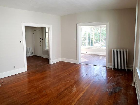 3rd image of 52 Harris Ave #2