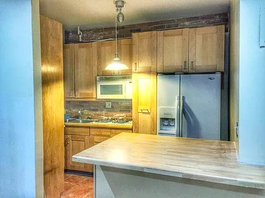 Rented by Century 21 Premier  | media 22