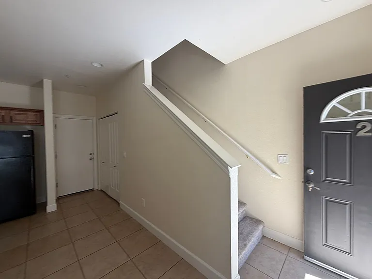 165 Lancaster Dr #2 — Photo 11