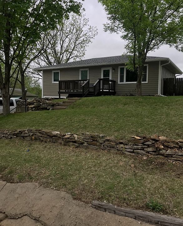 1st image of 36 Browning Ct