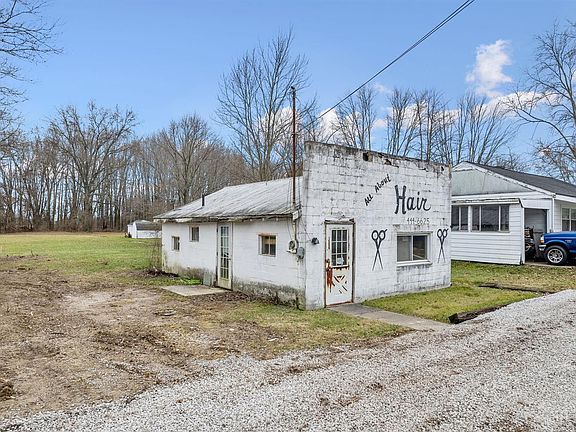 4th image of 109 Castle Ave