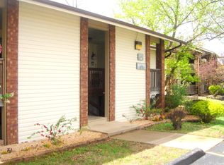 124 Grandview Dr APT 2, Branson, MO 65616
