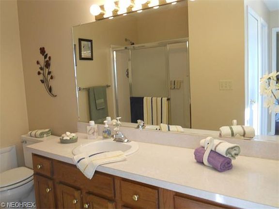 4th image of 1526 Iris Glen Dr